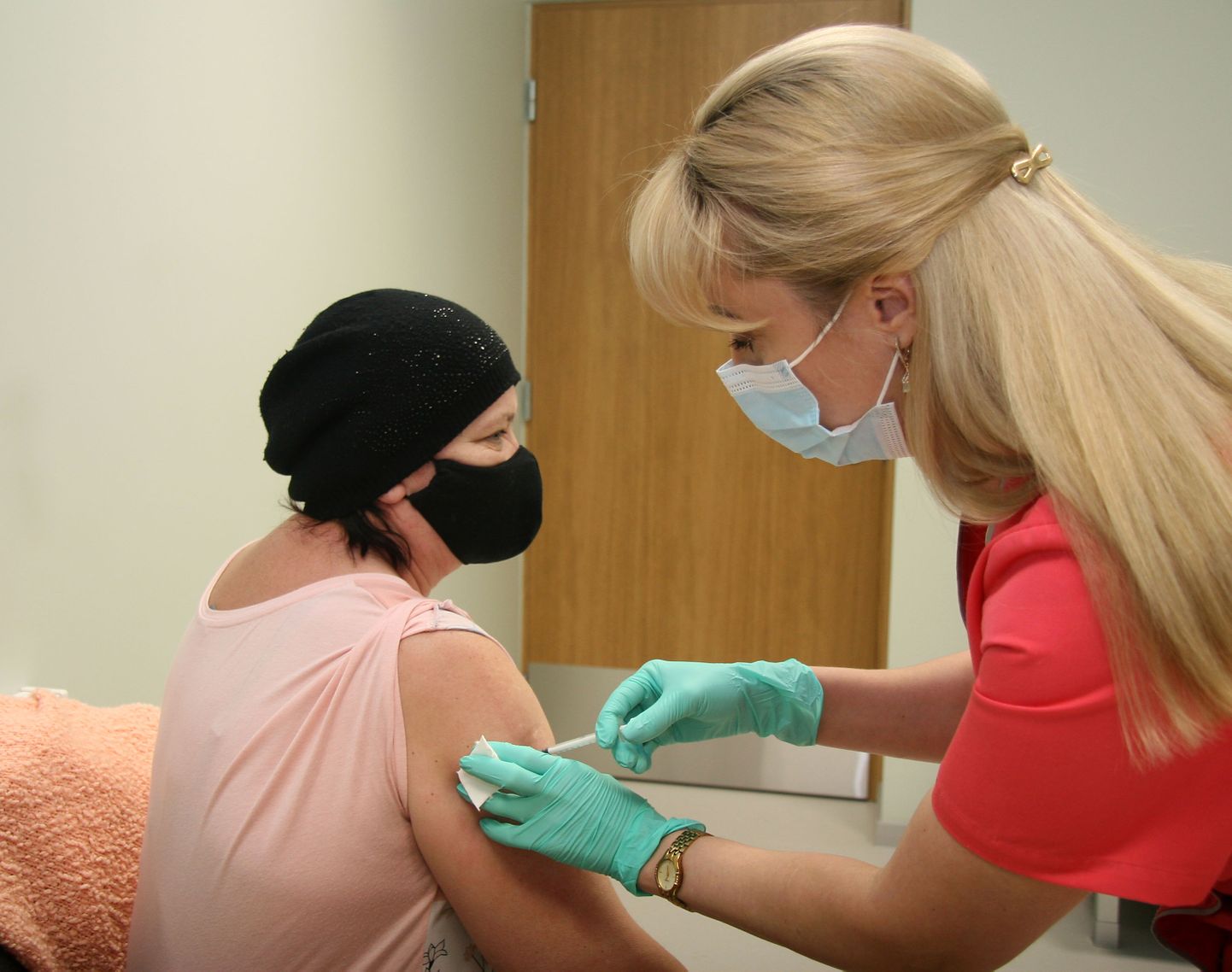 Vaktsineerimine on Ida-Virumaal edenenud tunduvalt aeglasemalt kui mujal Eestis.
