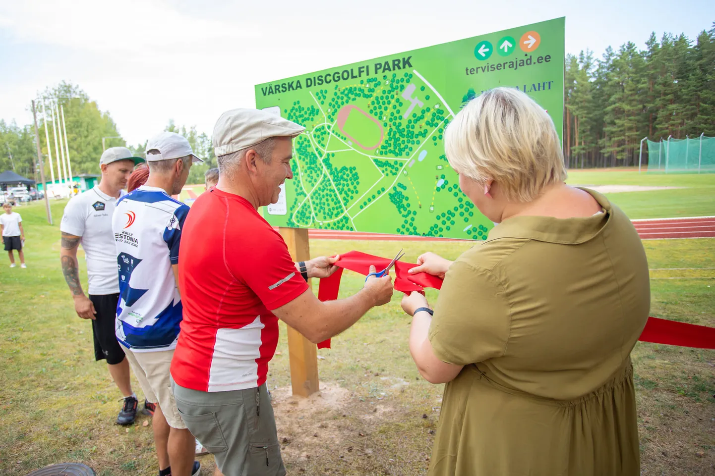 Värska kettagolfirada on nüüd ametlikult avatud.