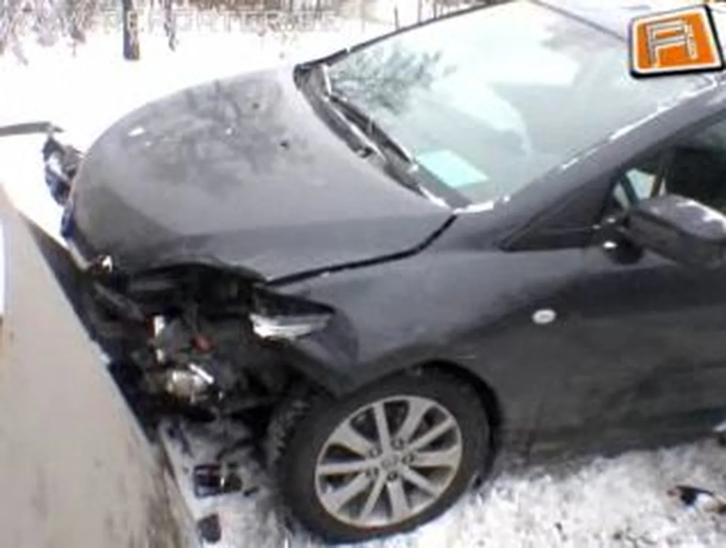 Avariiline Toyota. Pilt on illustratiivne.