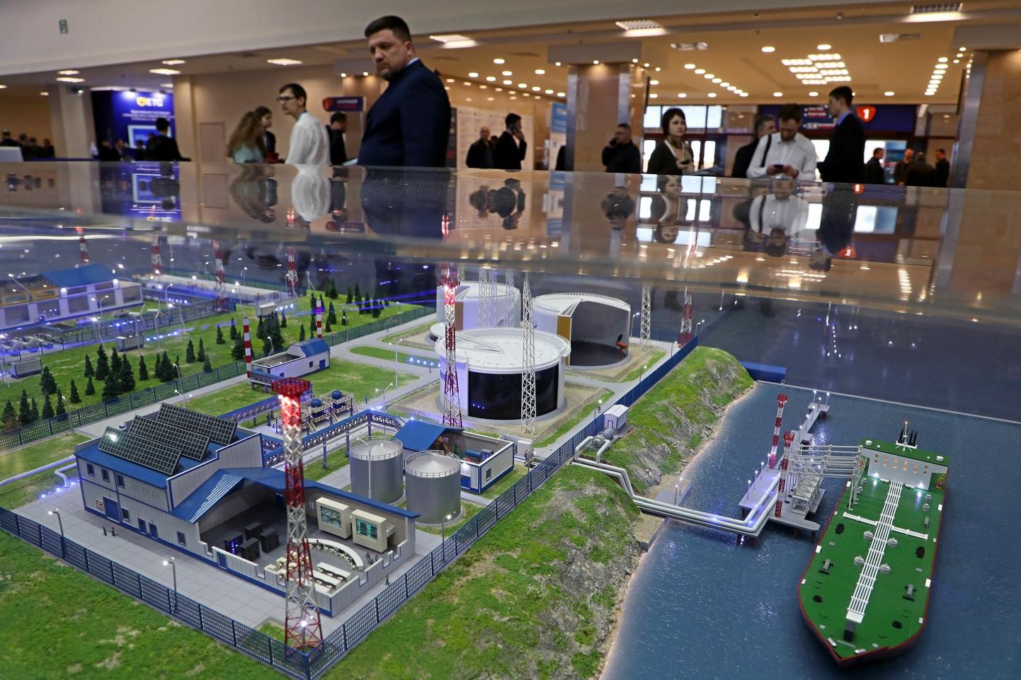 Vene naftatorujuhtmefirma Transneft väljapanek 21. rahvusvahelisel nafta ja maagaasi ala varustuse ja tehnoloogiate messil Neftegaz Moskvas nädal tagasi.