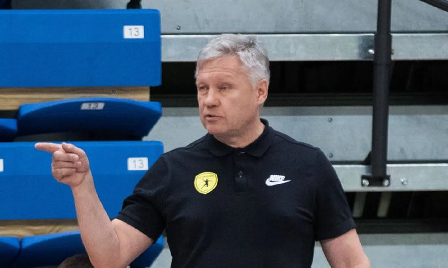 HC Tallinna peatreener Jüri Lepp.