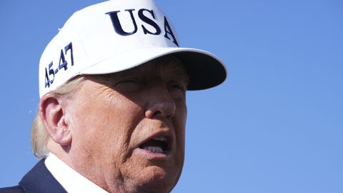 V ZDA odkriti zaupni dokumenti o preiskavi domnevnega sodelovanja Trumpa z Rusijo