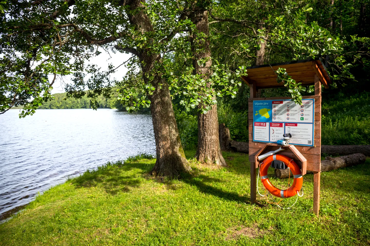 Uljaste järv tõmbaks kindlasti veel rohkem külastajaid, kui selle ääres puhkamine mugavamaks muuta.