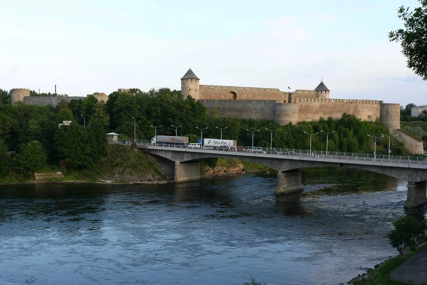 Narva..