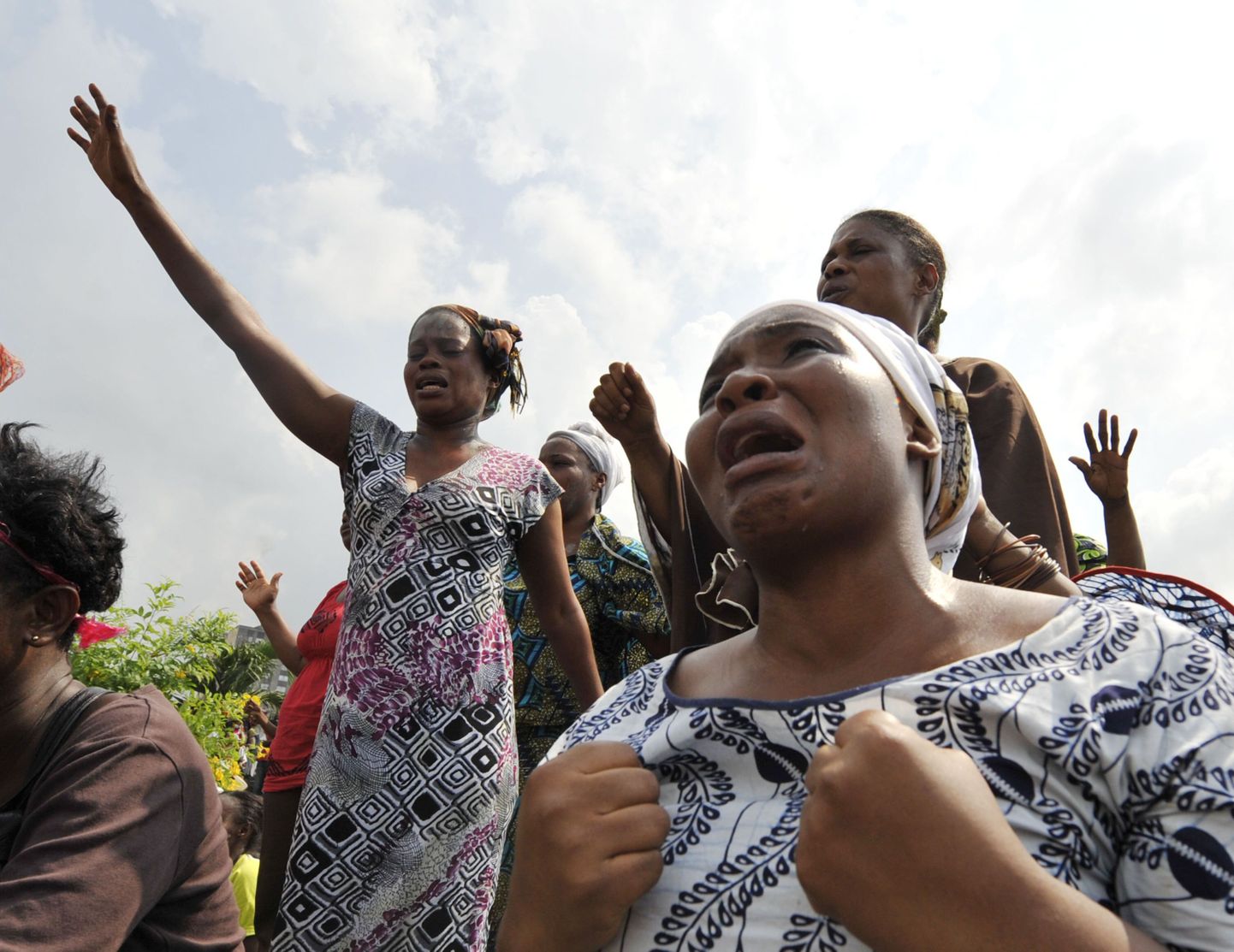 Kongo DVs vägitati üle 30 naise