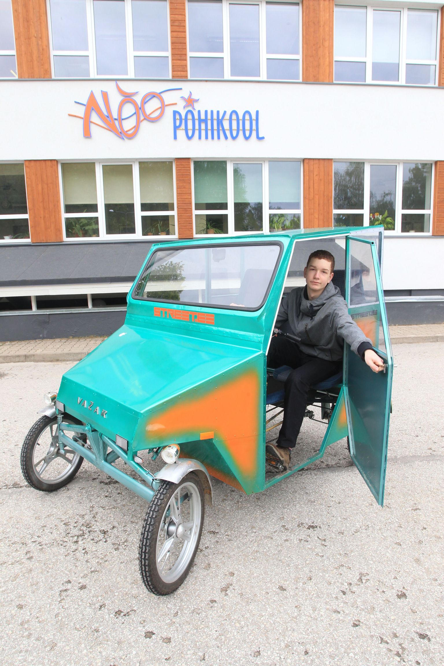 14-aastane Mark Paštšuk on kindel, et ühel rattarallil sõidab ta oma velomobiiliga Elvast Tartusse, peab vaid hea sõidupartneri leidma.