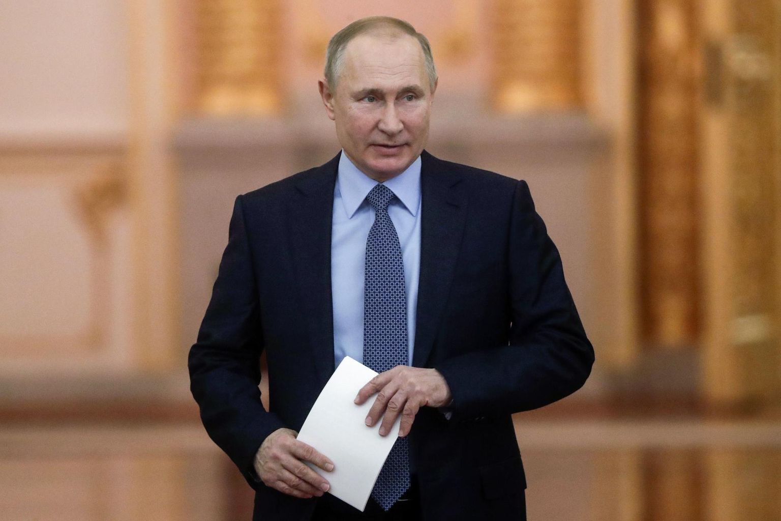 Vladimir Putin kohtumisel Riigiduuma juhtkonnaga.