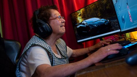 MÄNGUR-VANAEMA ⟩ 81-aastasest Tšiili vanaprouast on saanud tõeline e-spordi superstaar