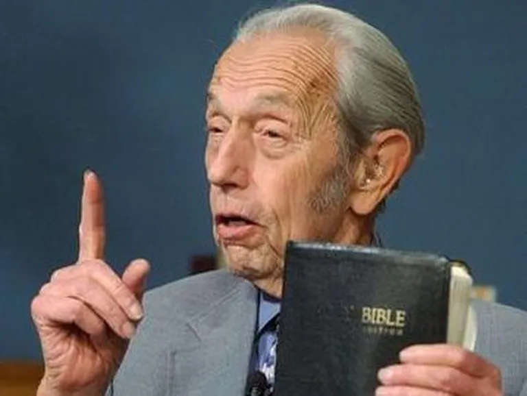 Harold Camping / wikipedia.org