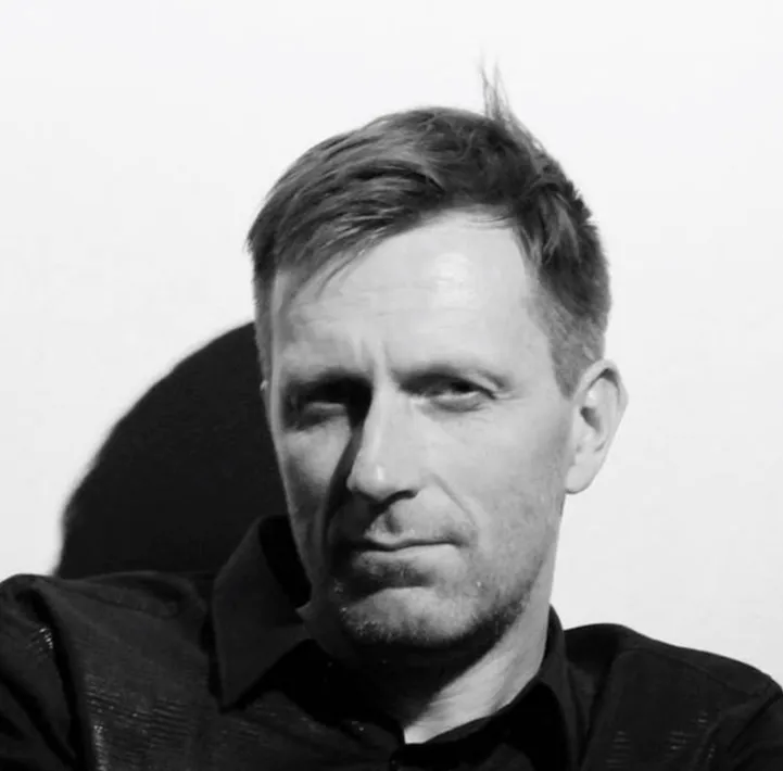 Kuulujuttudel on alust! Sky Plusi pikaaegne programmidirektor lahkub töölt