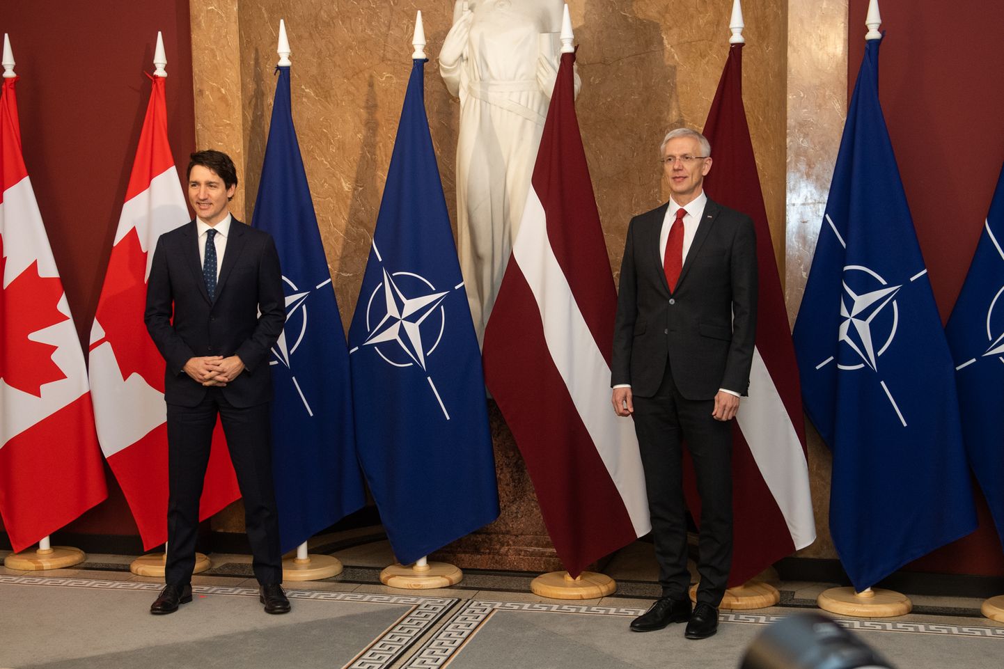 Ministru prezidents Krišjānis Kariņš tiekas ar Kanādas premjerministru Džastinu Trudo.