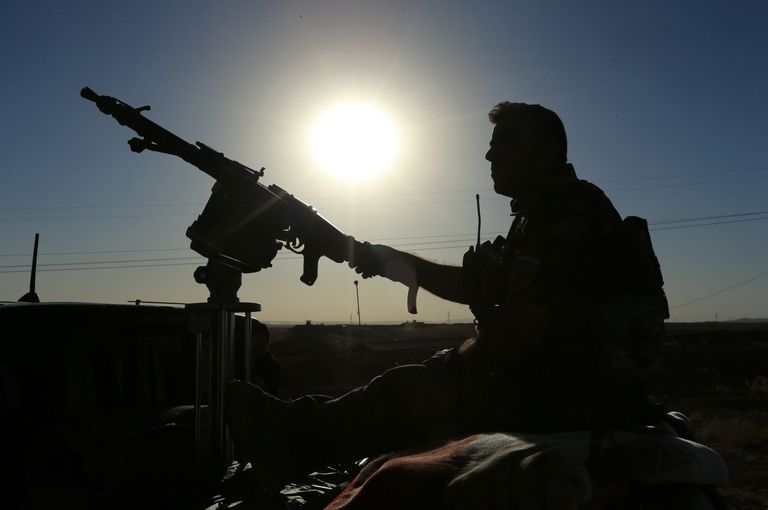 Kurdi üksuste võitleja eelmise aasta oktoobris Mosuli lähistel.