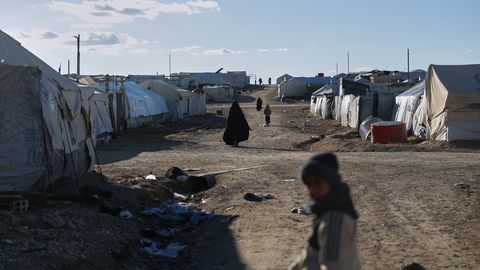 Enamik ISISe võitlejate välismaalasest pereliikmeid kadus Süürias laagrist nelja tuule poole