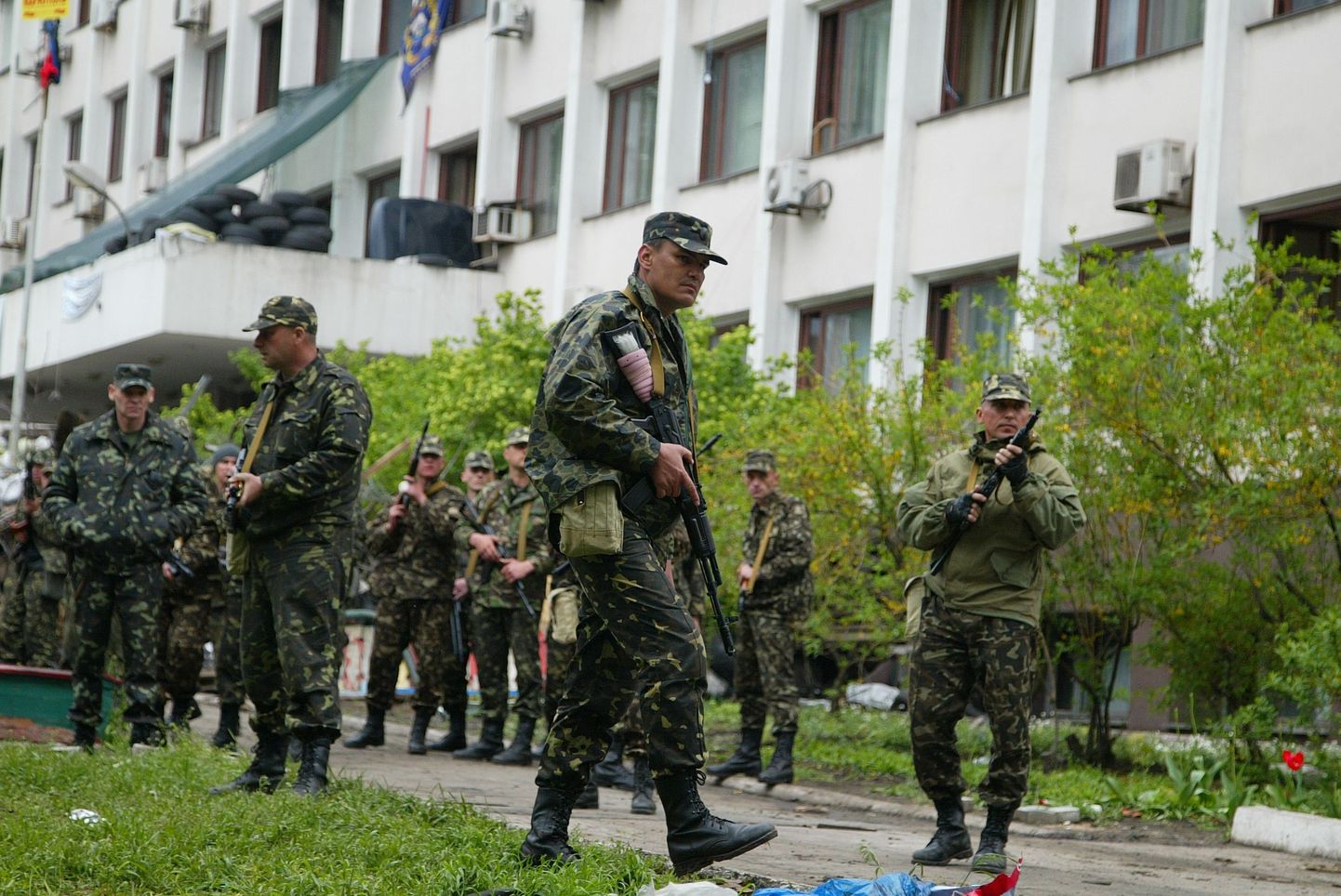 Ukraina valitsusväed Mariupolis.