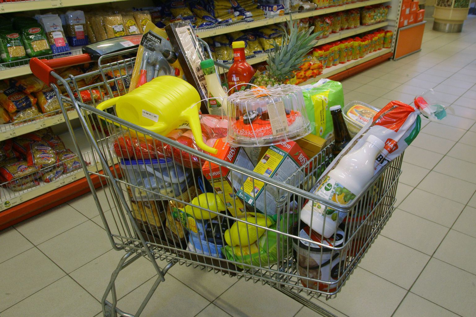 Parimate palade valimiseks on paljudes supermarketites suvel rohkem aega.