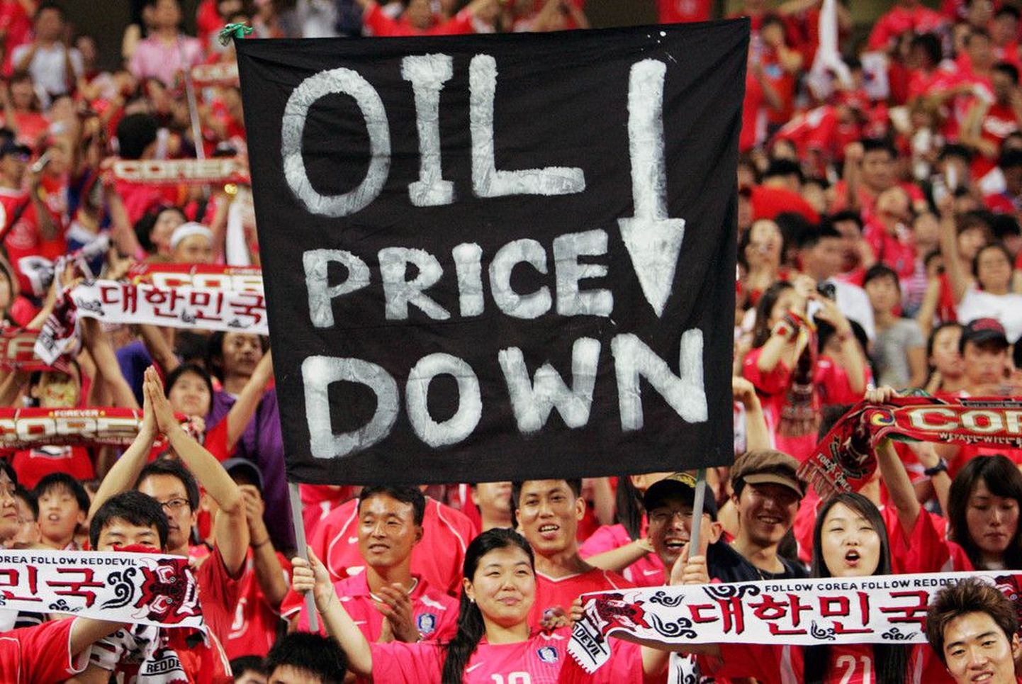 Lõuna-Korea vutifänn nõuab nafta hinna langemist