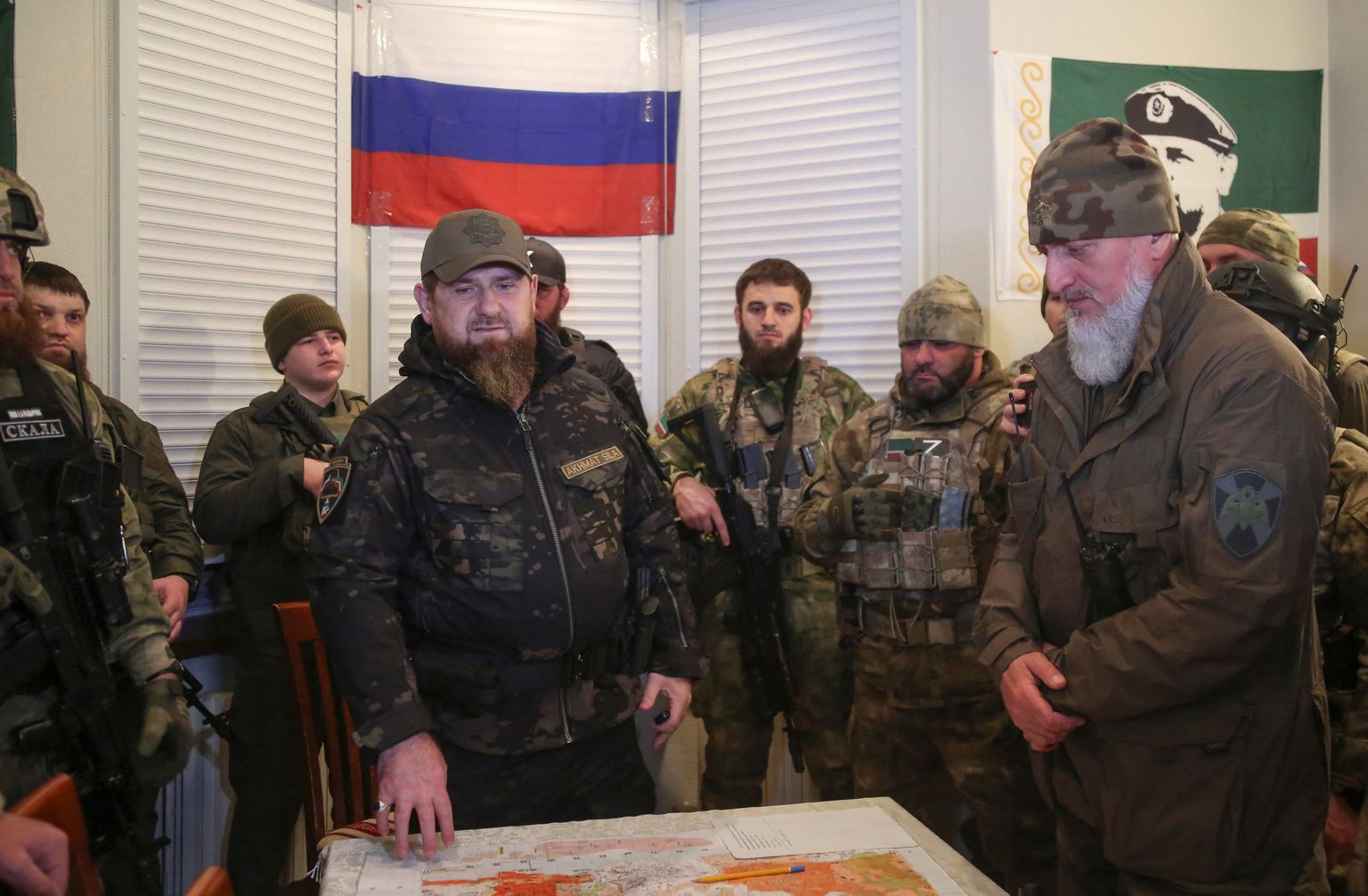 Tšetšeenide liider Ramzan Kadõrov kohtub märtsis väidetavalt Mariupolis Vene vägede kohapealsete juhtidega.