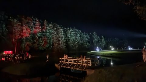GALERII ⟩ Suvituslinna kogunenud festivalipublik sai osa valgusetendusest