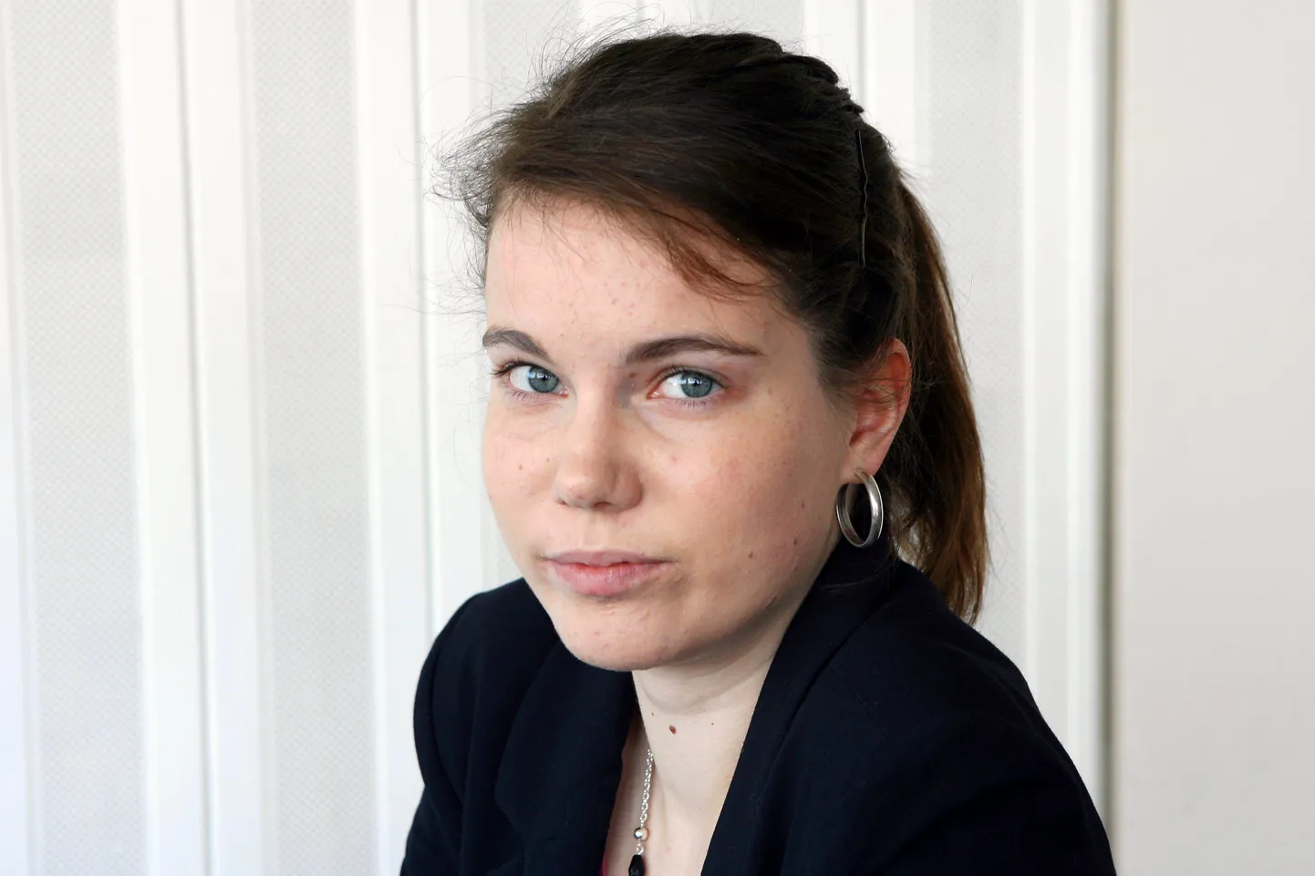 Viljandi maagümnaasiumi XII-h klassi õpilane Maarja Salu kirjutas teatriteemalise omaloominguvõistluse vanema vanuserühma (17-22-aastased) parima töö.