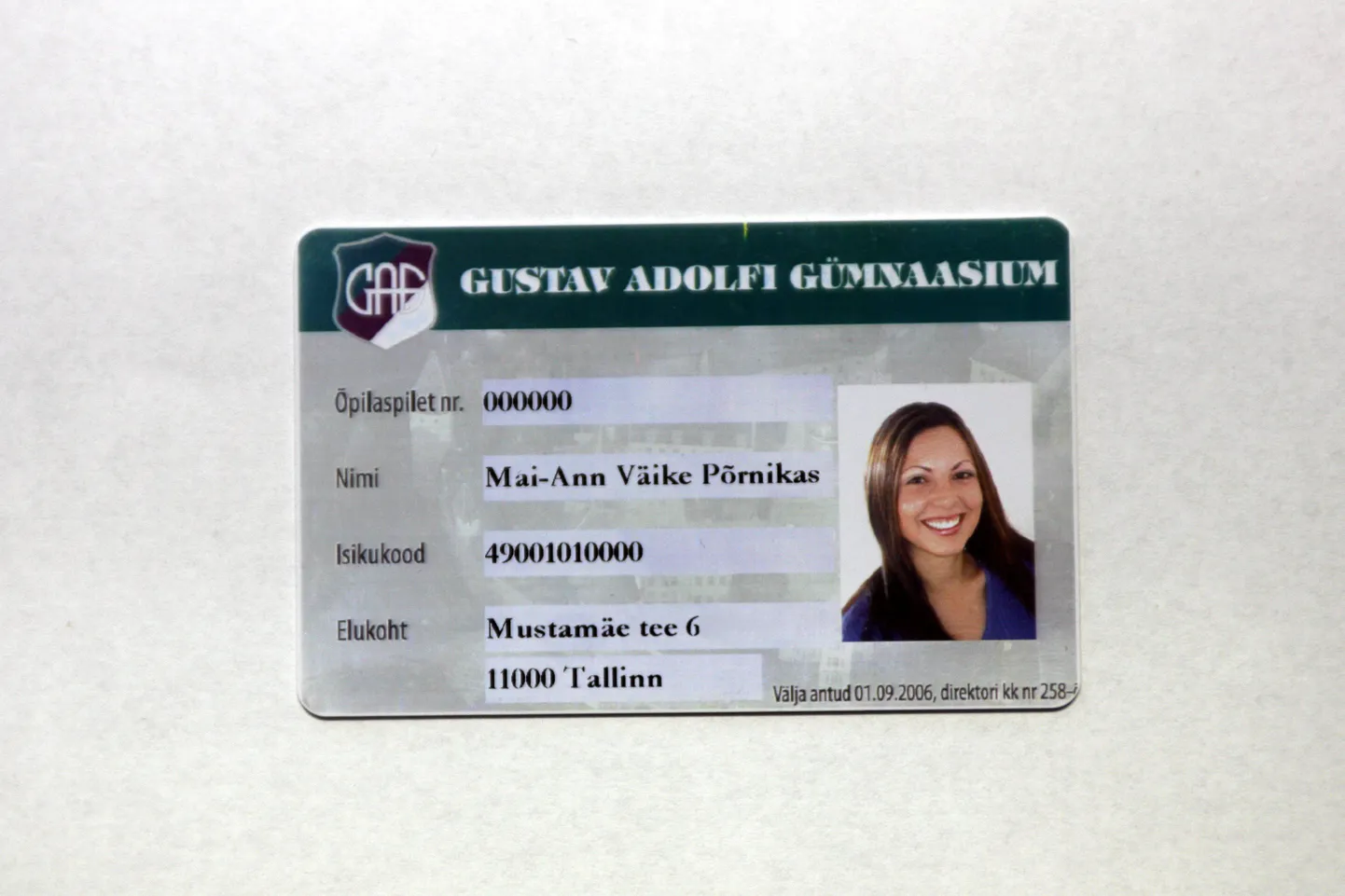 Gustav Adolfi gümnaasiumis kasutusel oleva elektroonilise õpilaspileti näidis.