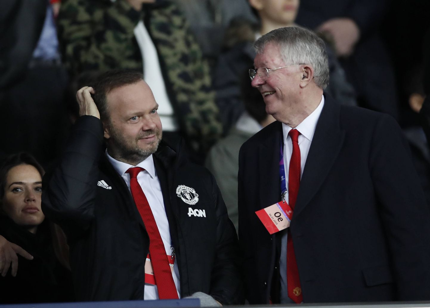 Ed Woodward (vasakul) koos Unitedi endise peatreeneri Sir Alex Fergusoniga.