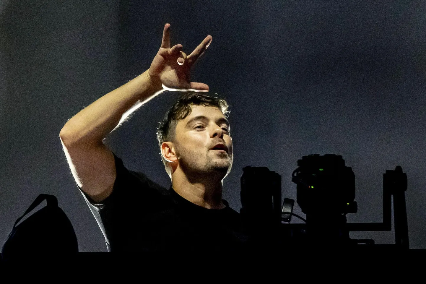 Martin Garrix annab tuleval kevadel kontserdi Raadi vanal lennuväljal.