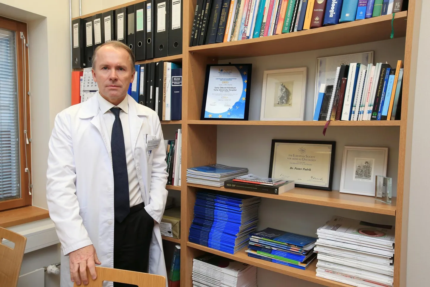 Pildil TÜ Kliinikumi hematoloogia-onkoloogia kliiniku juhataja Peeter Padrik.