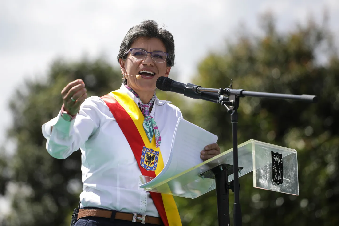 Colombia pealinna Bogotá esimene naislinnapea Claudia López kolmapäeval linna Simón Bolívari nimelises pargis ametisse vannutamise tseremoonial.