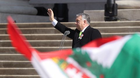 Vetostaja Orbáni juhitud Ungari majandus kasvab ainult toetuste najal
