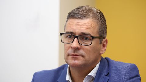Prokurors Bondaru pārim lūdz piespriest 74 000 eiro sodu par iespējamu dokumentu viltošanu