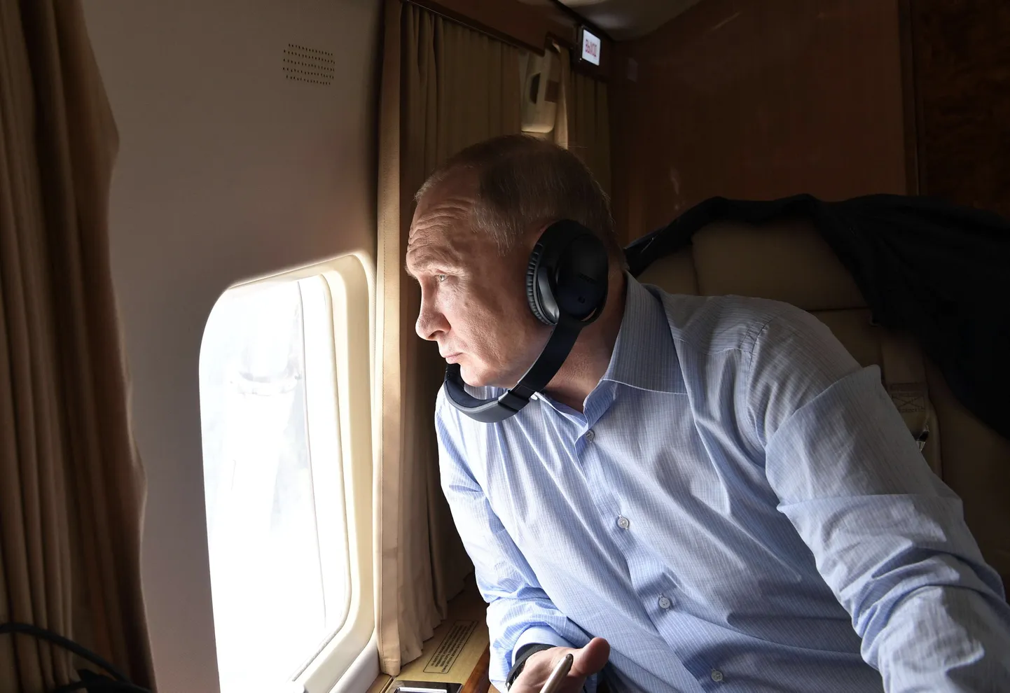 Vladimir Putin juulis 2019 presidendilennukis