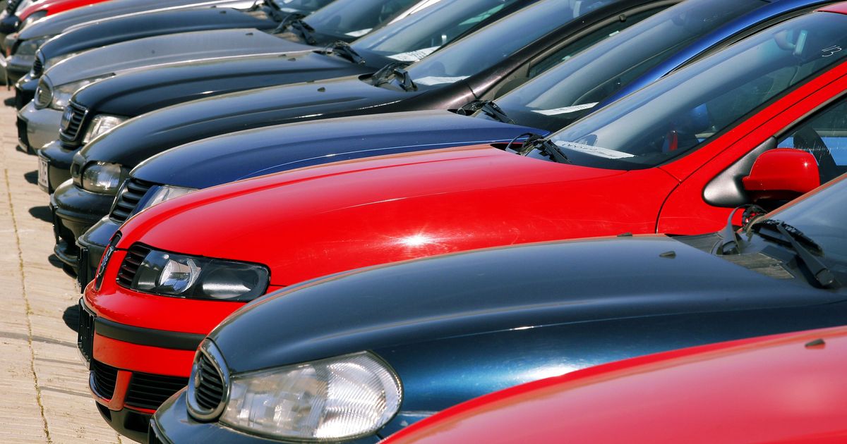 Automüüjad: Saksamaalt ostetakse auto odavalt, keritakse läbisõit maha ja müüakse siin kallilt edasi