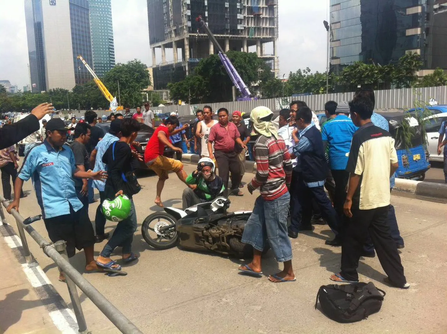 Uberi-vastased protestid Jakartas