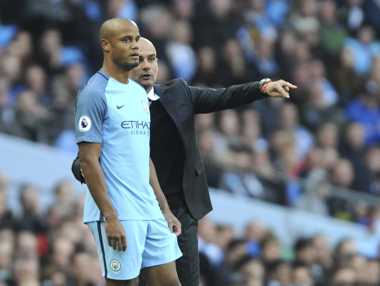 Pep Guardiola (paremal) ja Vincent Kompany
