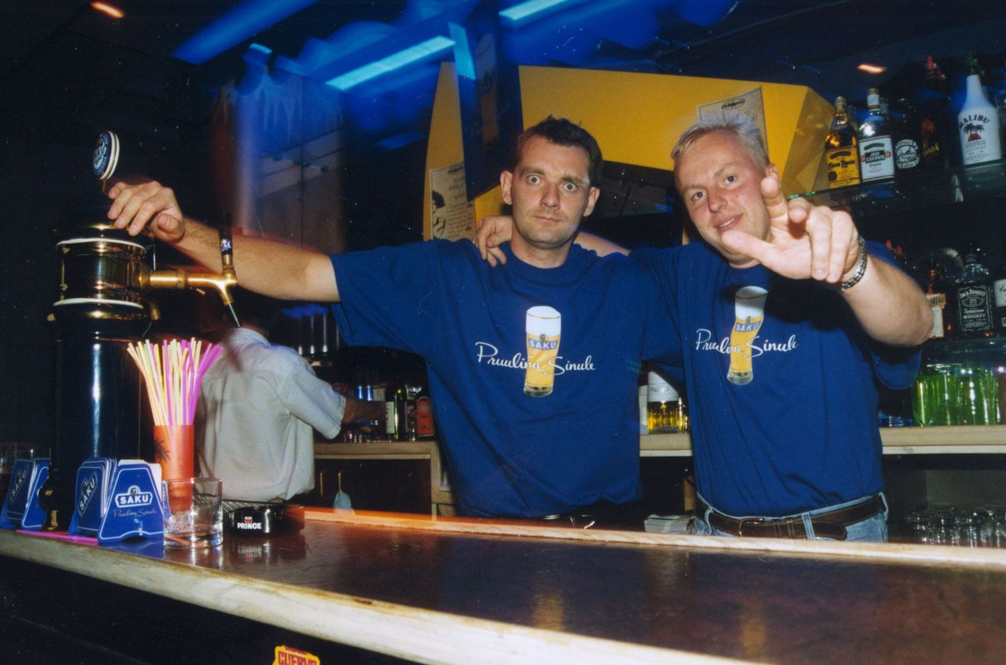 Gert Kullamäe (vasakul) ja Aivar Kuusmaa aastal 1999.