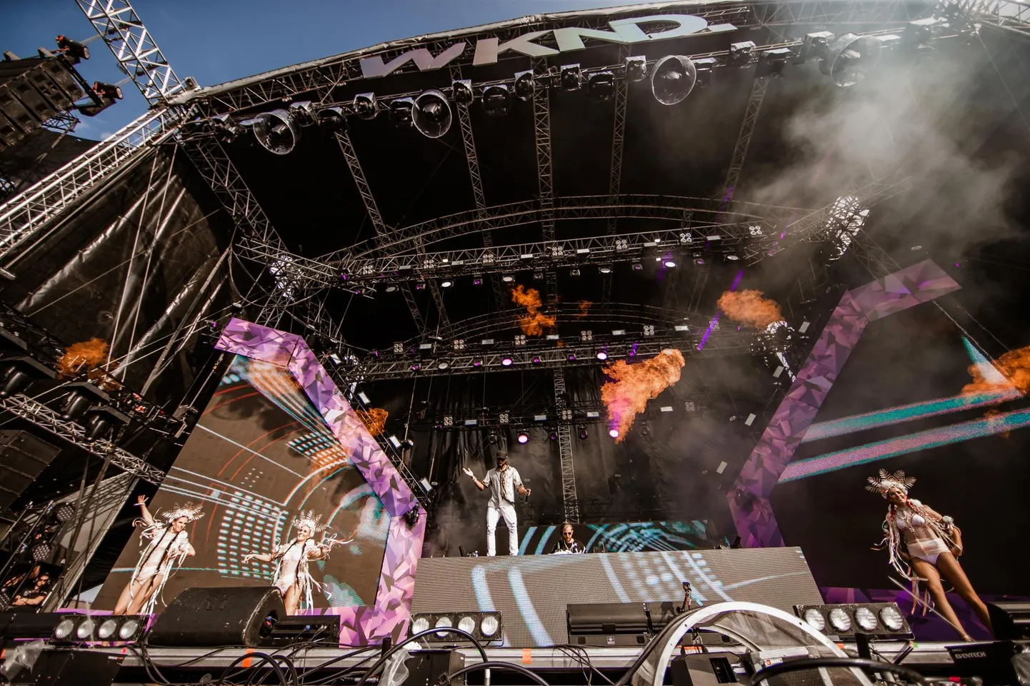 Liiga vali tümps on linnaelanikele suviseks tüütuseks olnud Weekend festivali toimumisest saati.