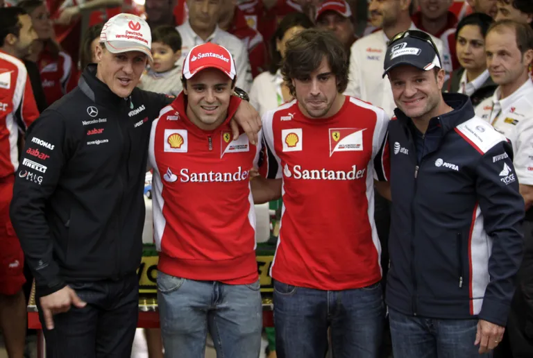 Sõbrapilt aastal 2011: Michael Schumacher, Felipe Massa, Fernando Alonso, Rubens Barrichello