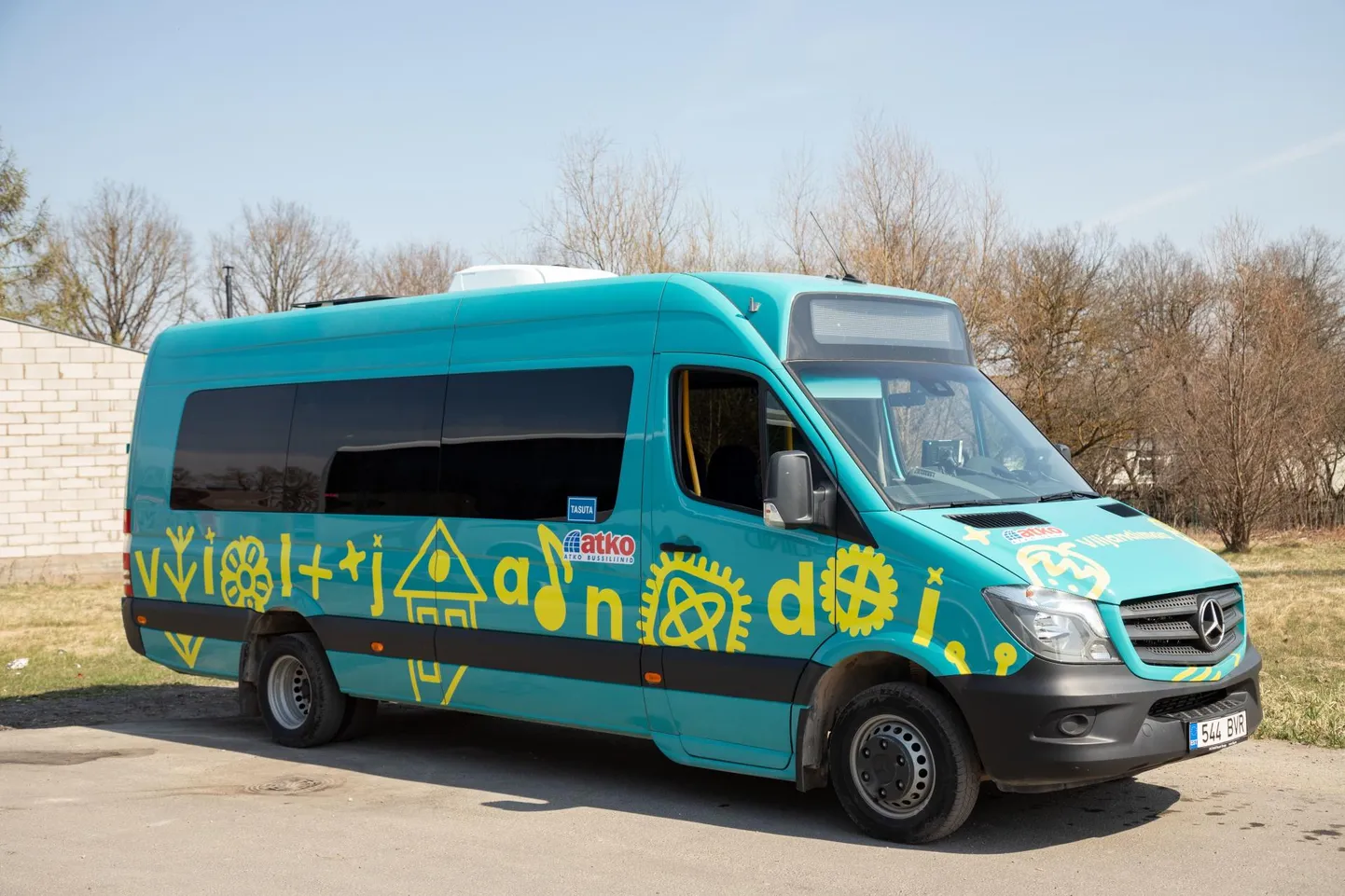 1. juulist muutub viie bussiliini graafik.