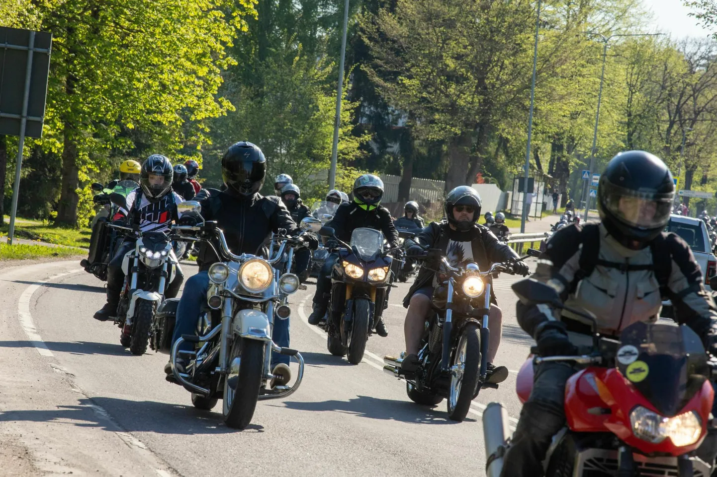 Motohooaja avamine kulges suuremate vahejuhtumiteta.