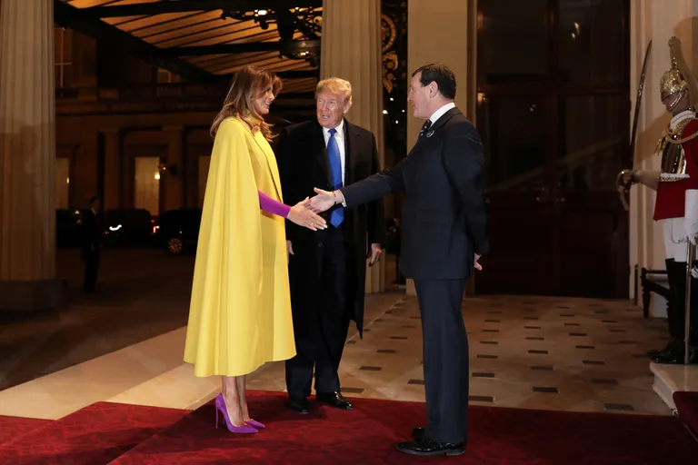 Donald Trump, Melania Trump ja Anthony Charles Richards.