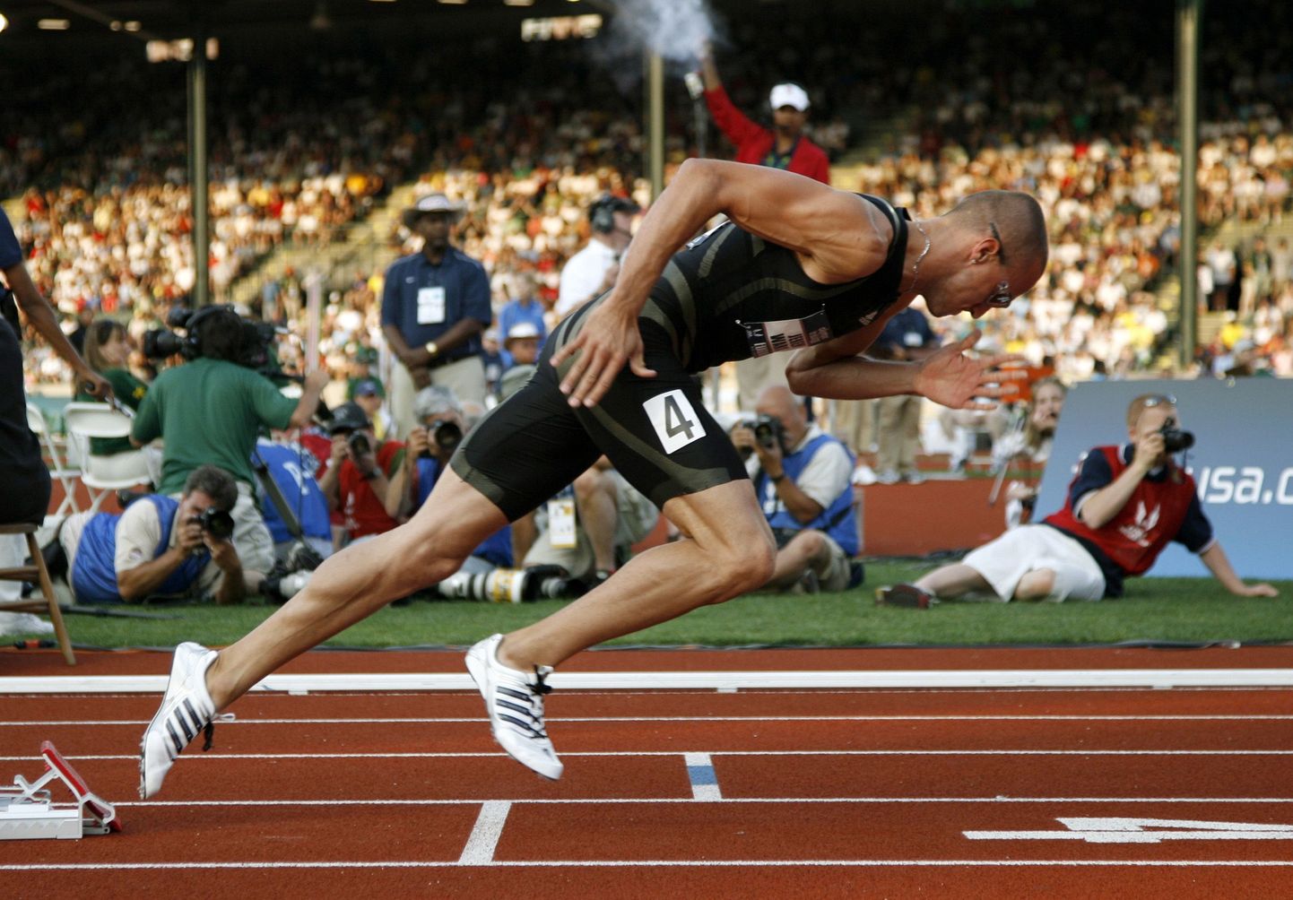 Uuring: stardipüstolile  kõige lähemal oleva sprinteri reageering on kiireim. Fotol USA sportlane Jeremy Wariner