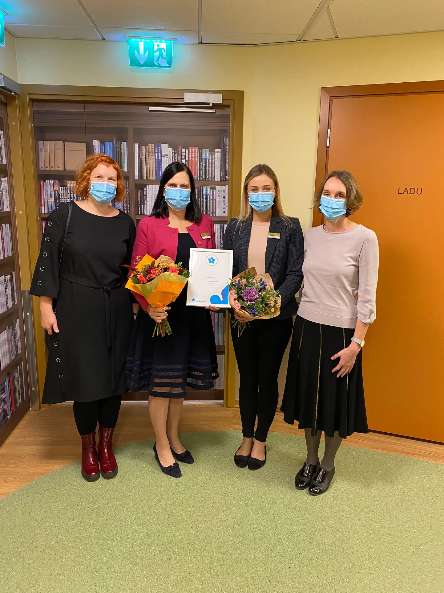 Fotol on vasakult: Dementsuse Kompetentsikeskuse tegevjuht Miret Tuur, Benita Kodu juhatuse liige Marilin Vaksman, dementsusega inimeste osakonna juhataja Liis Kroonmäe ja Dementsuse Kompetsenstikeskuse hoolekandevaldkonna arendusjuht Katre Pall