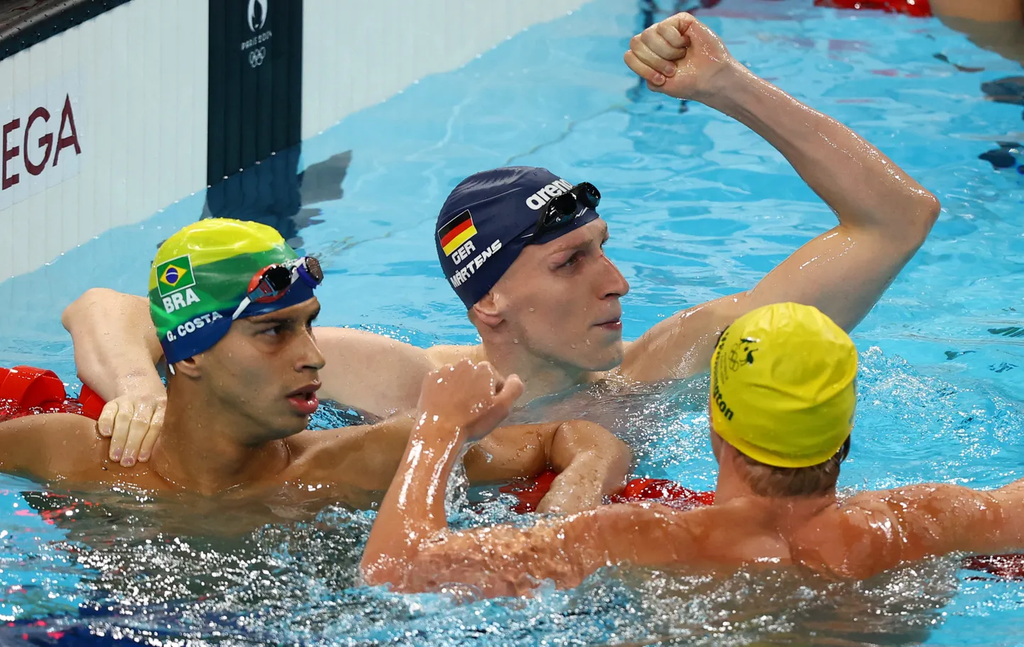 Lukas Märtens (keskel).