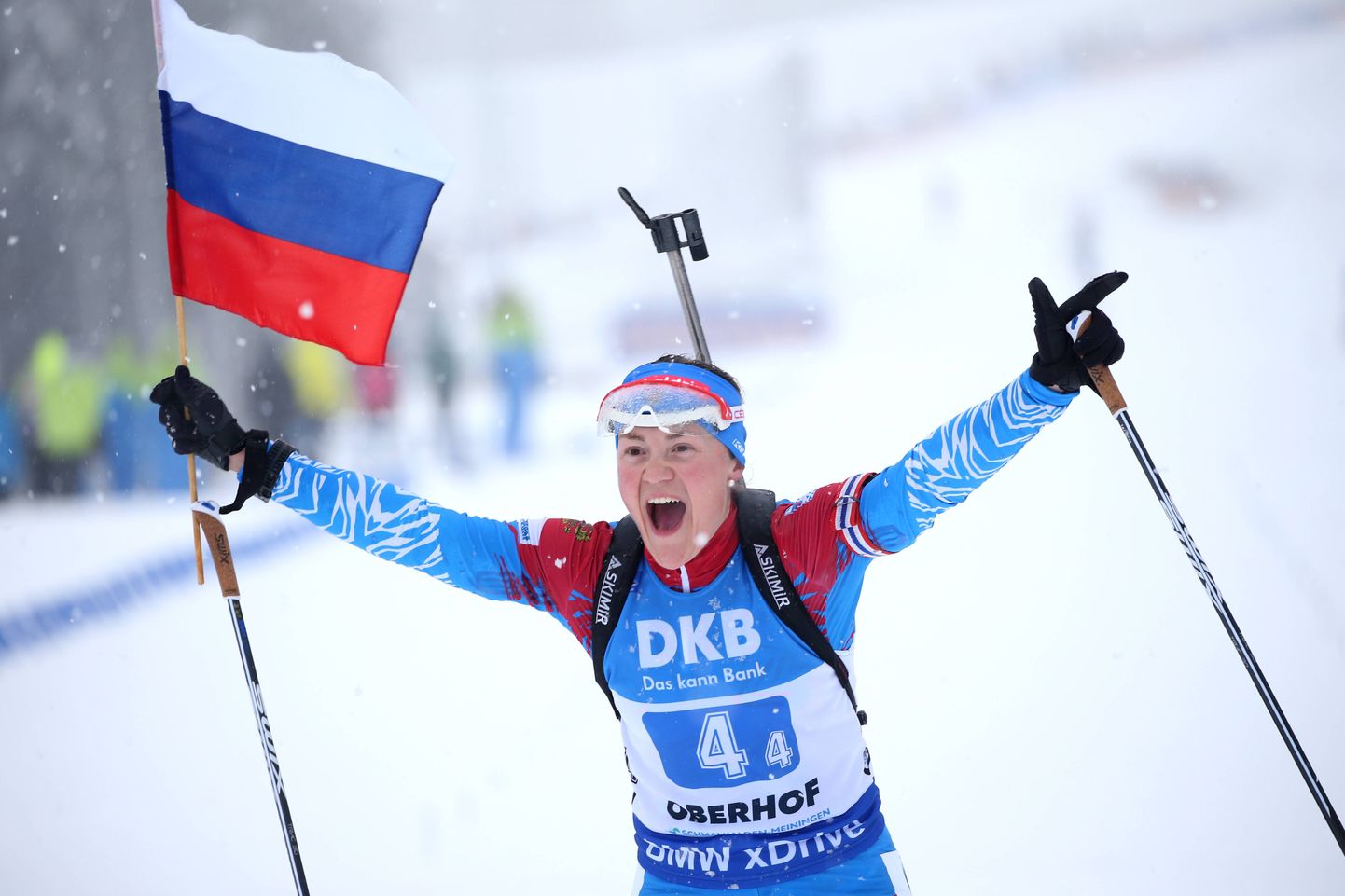Екатерина Юрлова-Перхт, ведущая спортсменка женской сборной России по биатлону, на этапе КМ в Оберхофе в 2019 году, когда Россия выиграла женскую эстафету. Фотография носит иллюстративный характер.