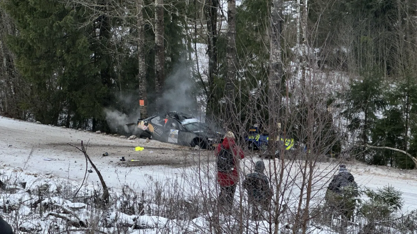 Karl Jalakas ja Freddy Kostikov sõitsid teelt välja.