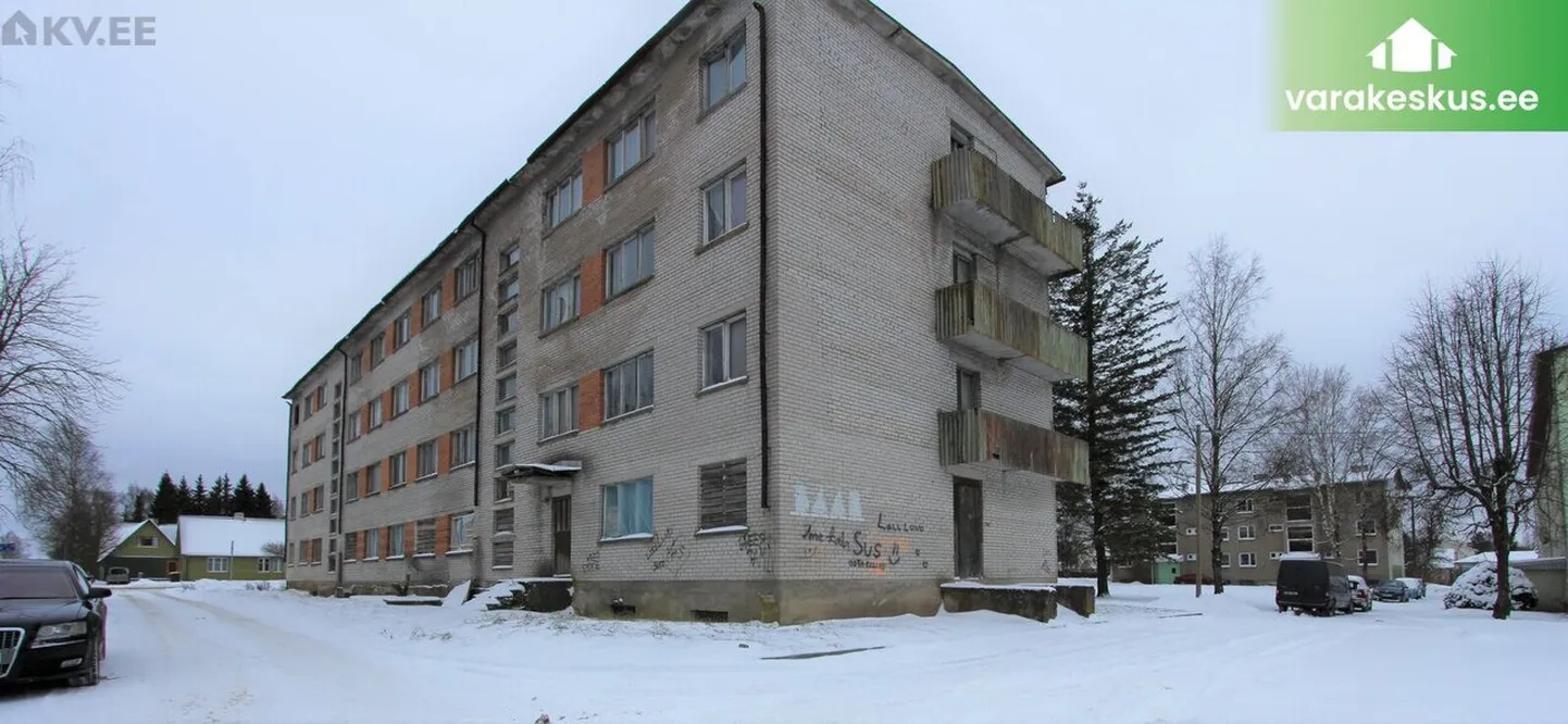 Выставленный на аукцион дом в Йыгева.