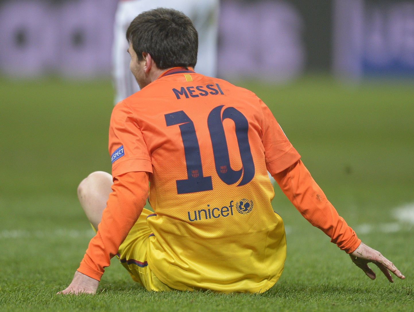 Lionel Messi ei suutnud eile AC Milani väravat lahti muukida.