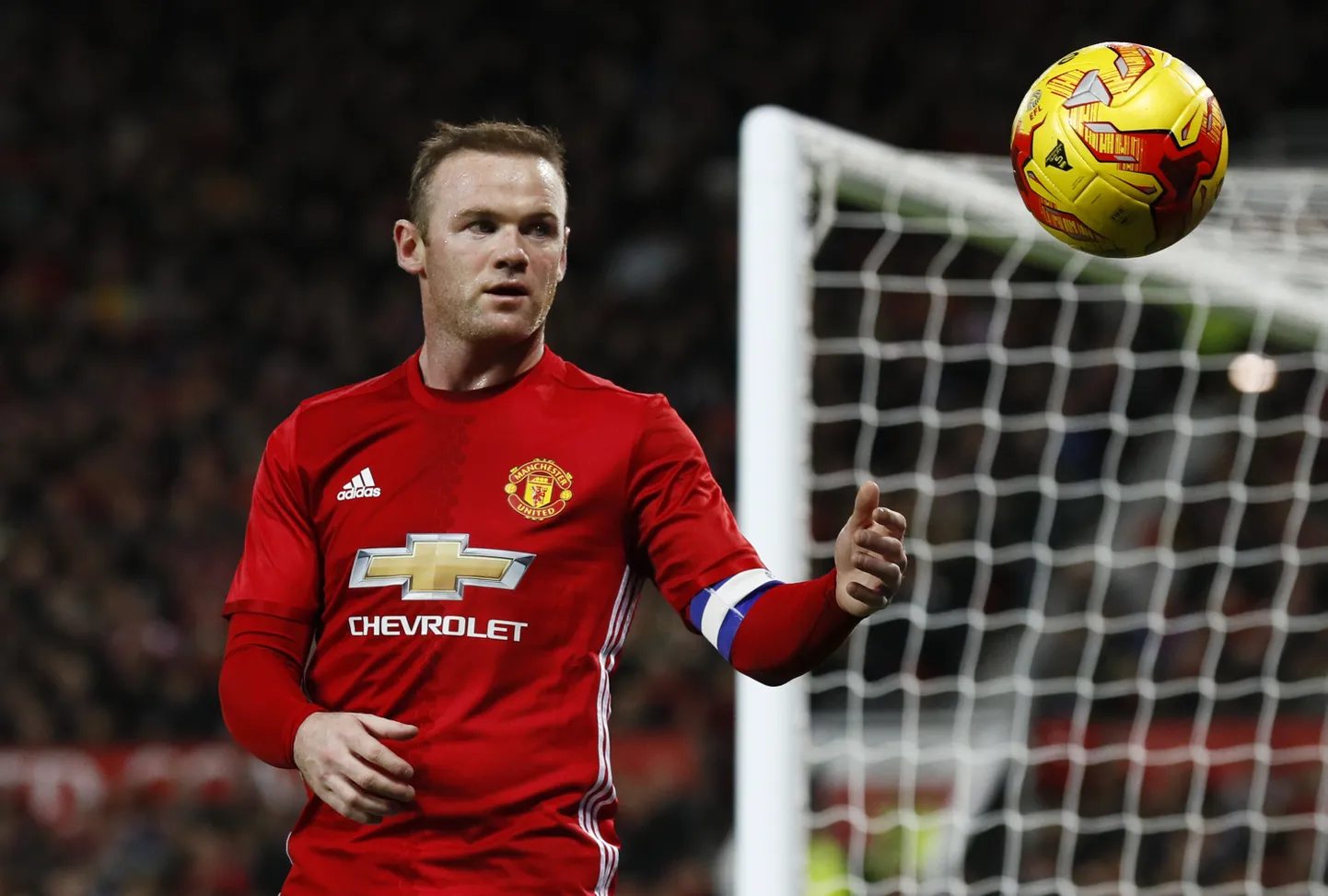 Wayne Rooney mängib nüüd küll juba Evertonis, kuid olgu ta selle loo illustreerimiseks Manchester Unitedi särgis - tegu on nimelt Rory McIlroy lemmikklubiga.
