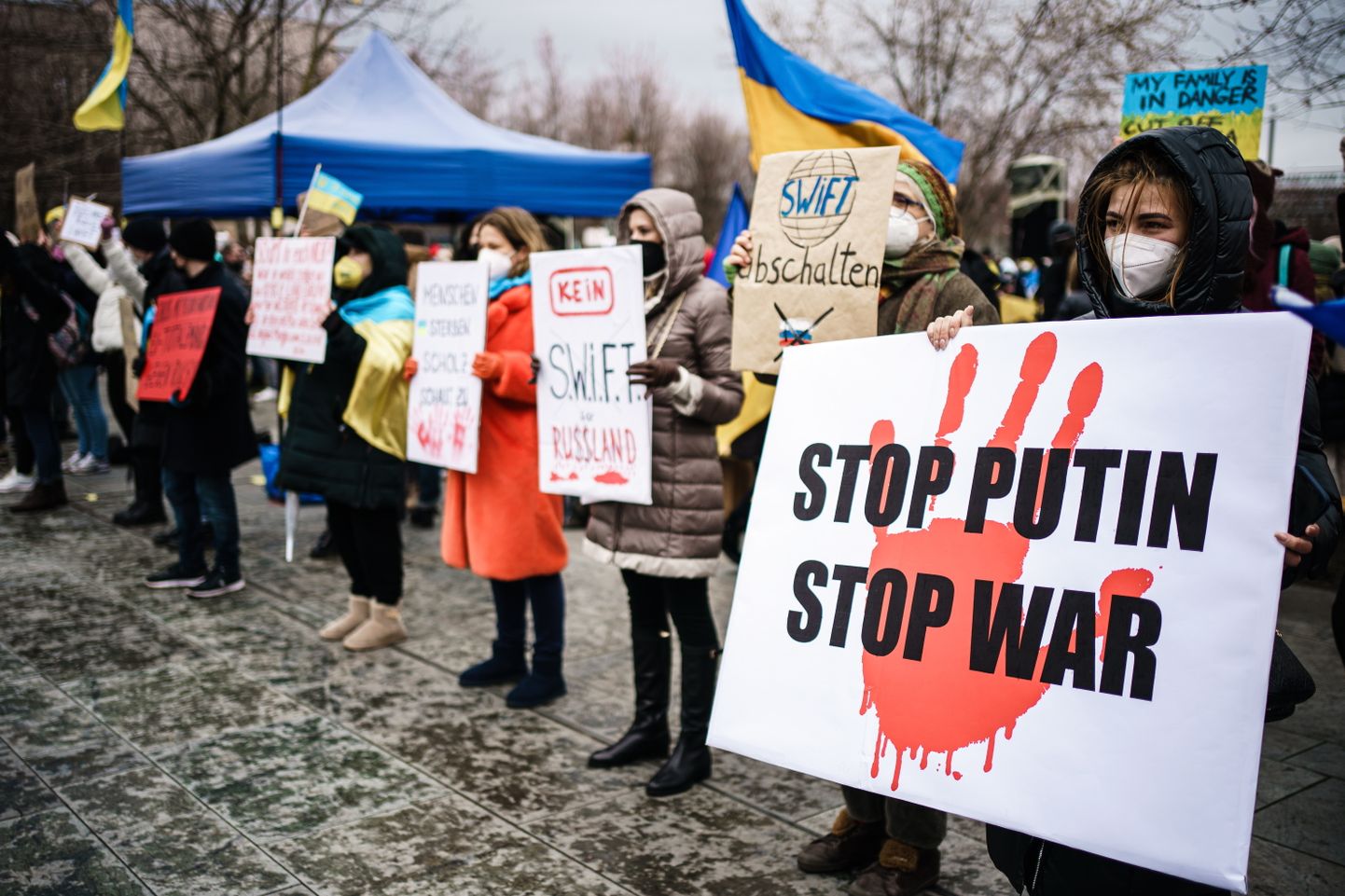 Демонстрация протеста против войны и Путина, Берлин, Германия 2022.