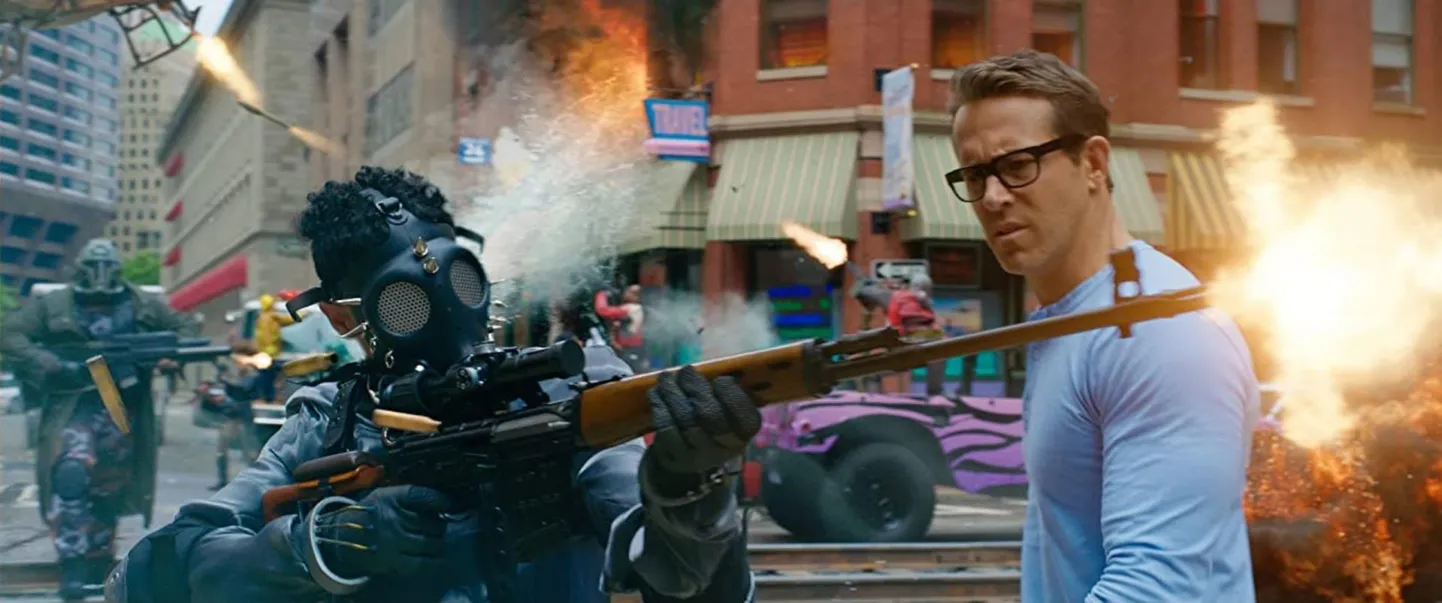 Ryan Reynoldsi tegelane filmis «Vabamees» on nagu labradorikoera kutsikas: optimistlik ja usaldav.